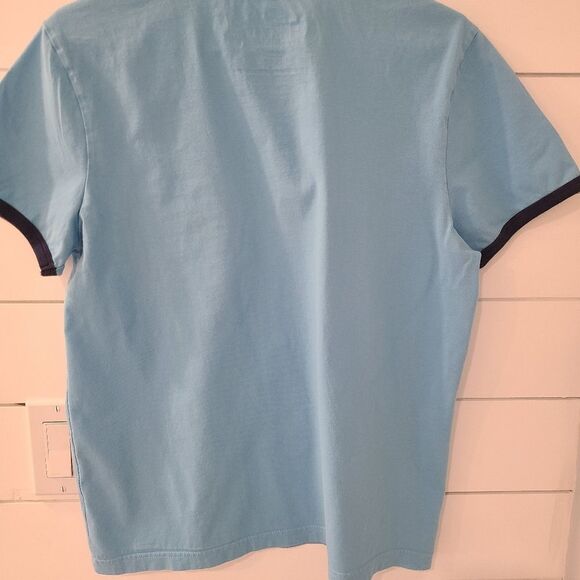 Tommy Hilfiger Men's Tee - Picture 3 of 4